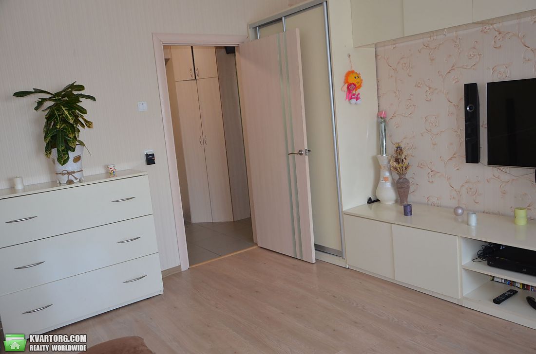 Sell 1-room apartment. Киев,  Милославская — photo 2