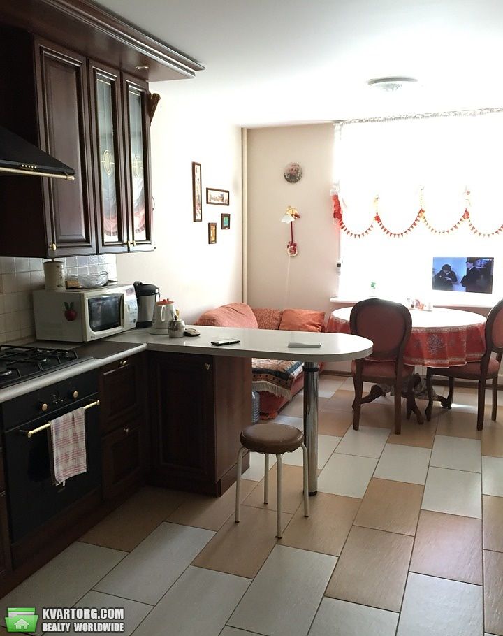 Sell 3-room apartment. Киев,  Ялтинская — photo 4