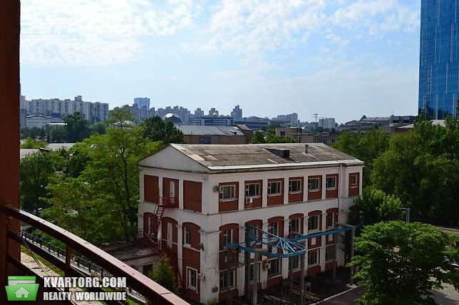 Rent out 4-room apartment. Киев,  Жилянская — photo 5