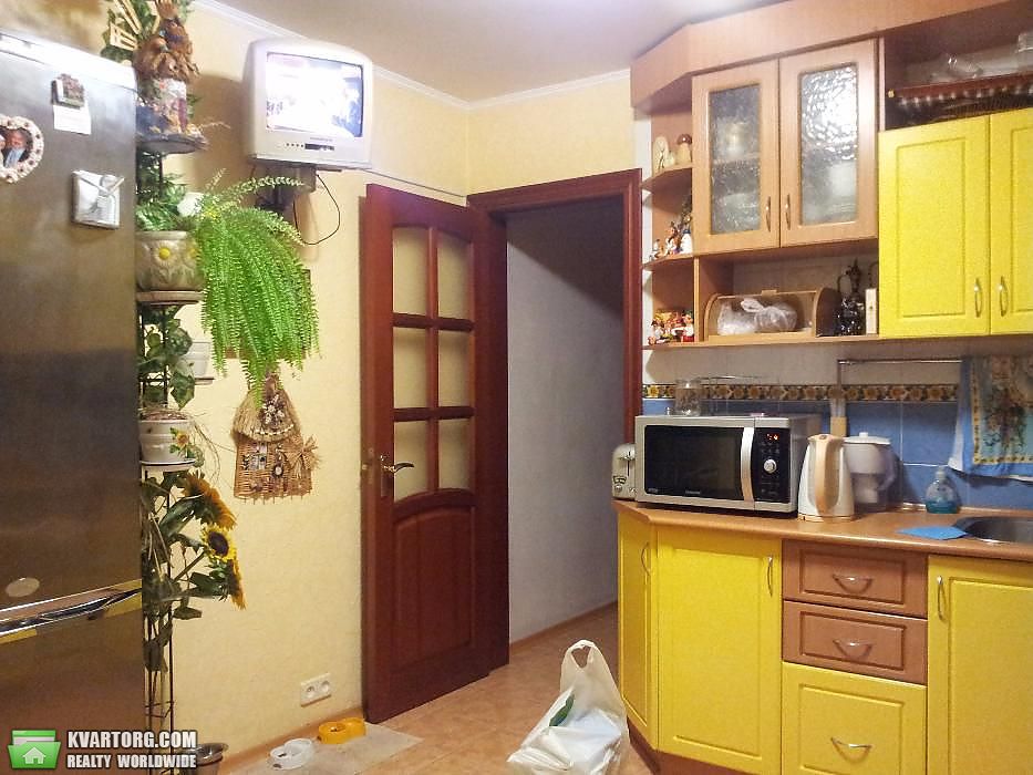 Sell 3-room apartment. Киев,  Оболонский пр — photo 1