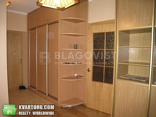 Rent out 3-room apartment. Киев, Предславинская — photo 7