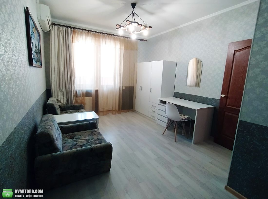 Rent out 1-room apartment. Одесса, Радужный Массив — photo 6