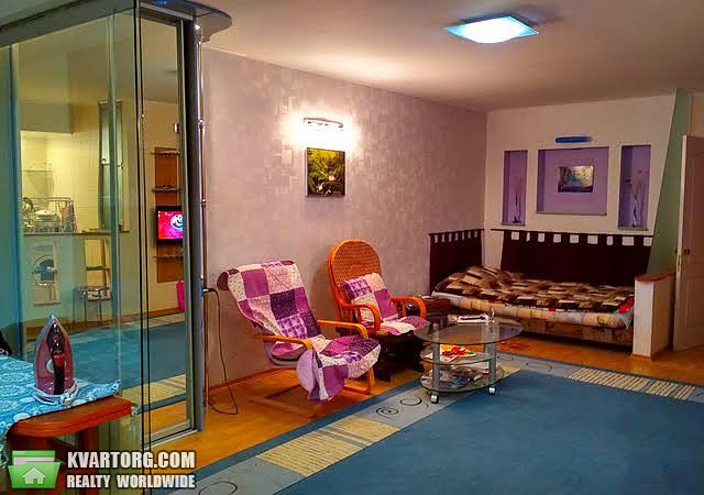 Sell 1-room apartment. Киев,  Русановский бул — photo 1