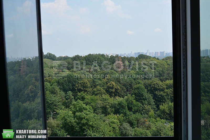 Sell 3-room apartment. Киев,  Буслівська — photo 2