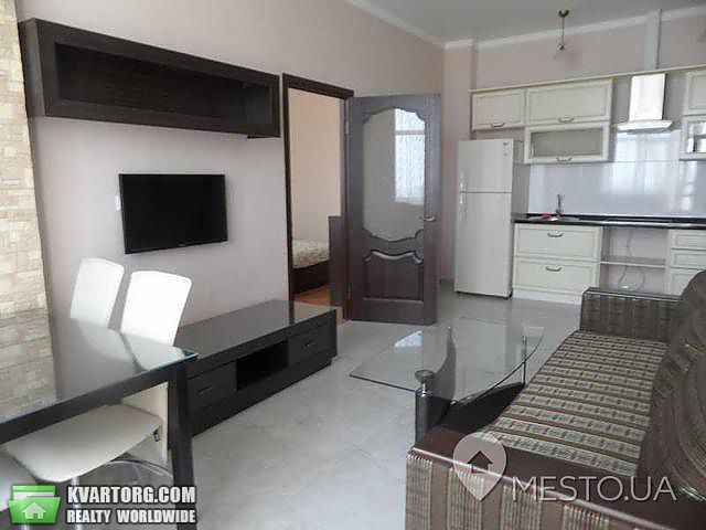 Rent out 3-room apartment. Одесса,  Артиллерийская — photo 1