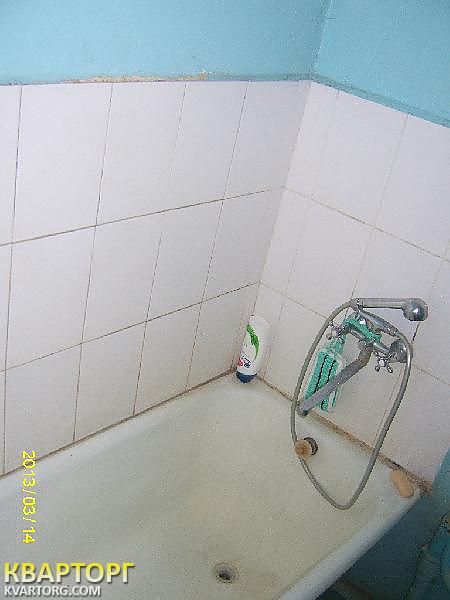 Rent out 2-room apartment. Киев,  Каунасская — photo 5