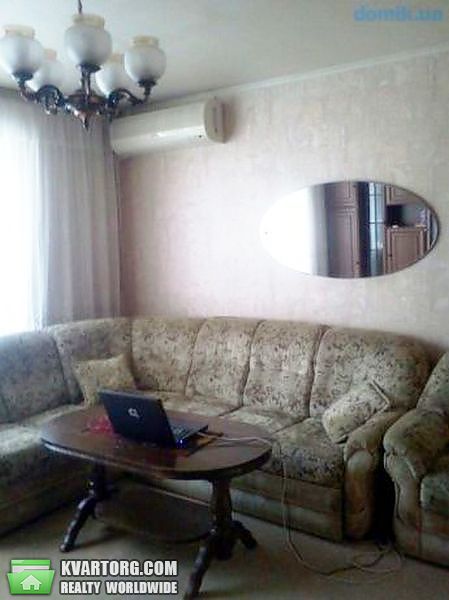 Rent out 1-room apartment. Киев,  Машиностроительная — photo 3