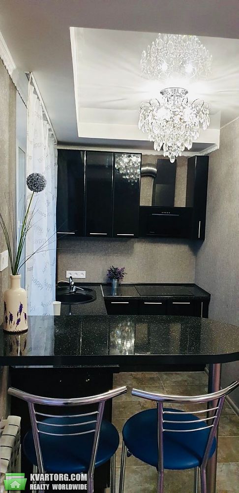 Rent out 1-room apartment. Киев, бул.Дружбы Народов — photo 3