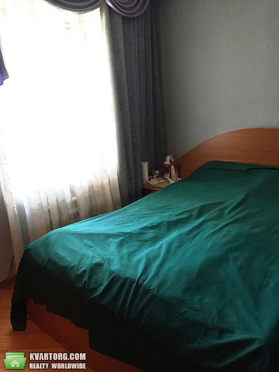 Sell 4-room apartment. Киев,  Руденко — photo 8