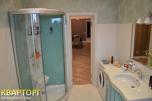 Rent out 3-room apartment. Киев, Щорса — photo 7