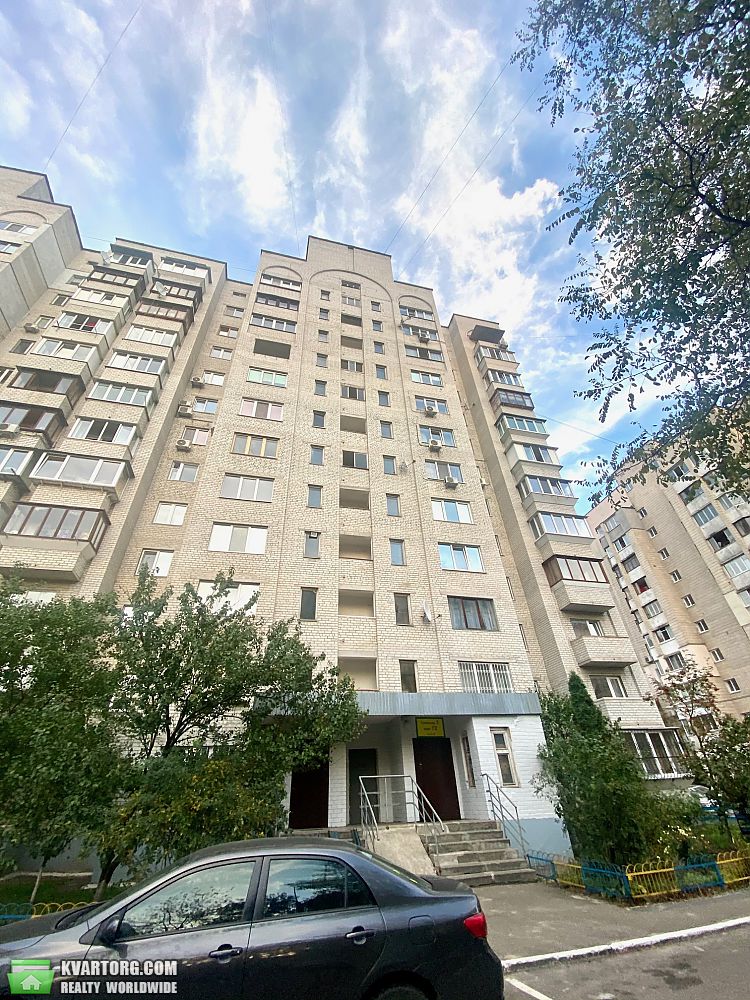 Sell 1-room apartment. Киев,  Олевская — photo 1