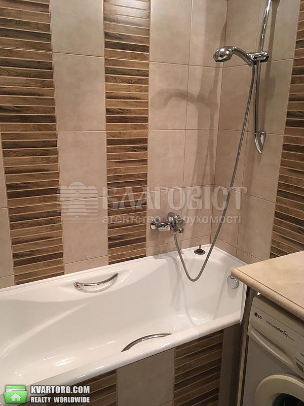 Rent out 2-room apartment. Киев,  Шелковичная — photo 3