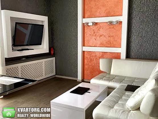 Rent out 2-room apartment. Киев,  Лисичанская — photo 1