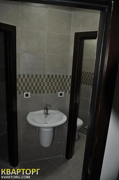 Rent out office. Киев, Шевченко бул — photo 1
