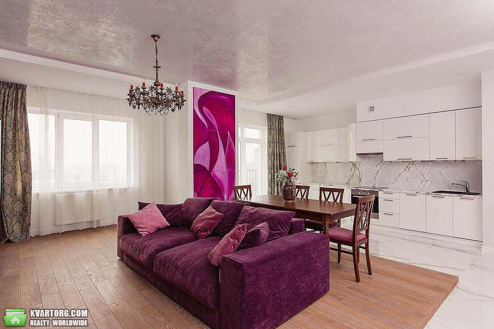 Rent out 2-room apartment. Киев,  Саксаганского — photo 2