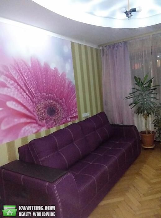 Sell 3-room apartment. Киев,  Салютная — photo 9