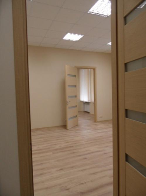 Rent out office. Киев,  Владимирская — photo 1