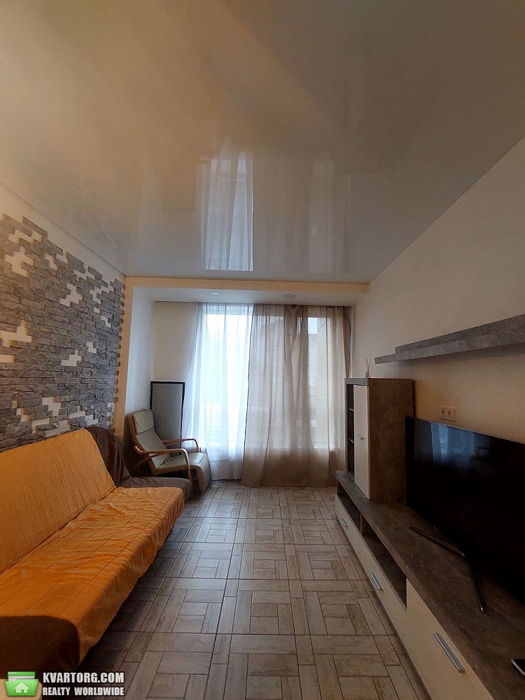 Rent out 2-room apartment. Киев, Вацлава Гавела — photo 5