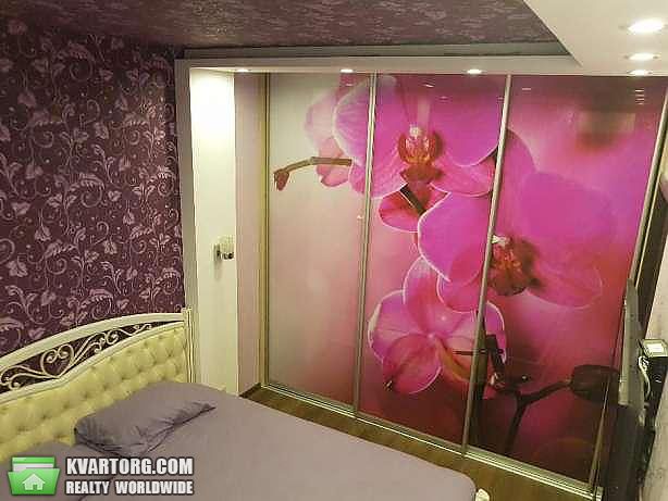 Sell 2-room apartment. Киев,  Воссоединения пр — photo 3