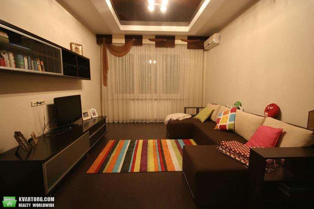 Rent out 2-room apartment. Киев,  Героев Сталинграда пр — photo 3