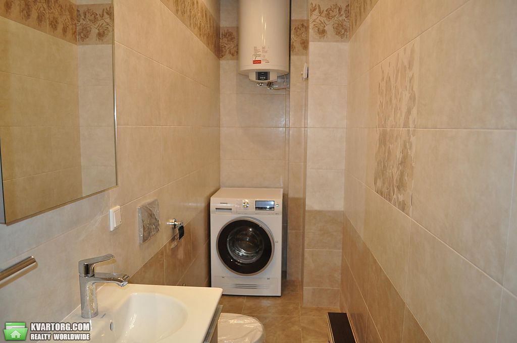 Rent out 2-room apartment. Киев,  Днепровская наб — photo 3