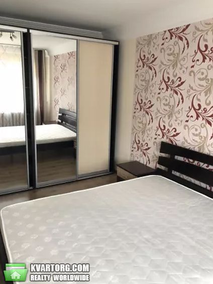 Rent out 2-room apartment. Киев,  Юности — photo 10