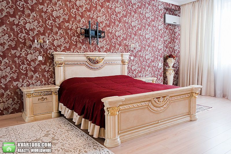 Rent out 4-room apartment. Киев,  Механизаторов — photo 2