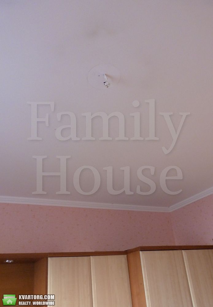 Sell 4-room apartment. Киев, леонида быкова — photo 2