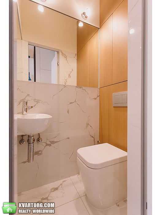 Rent out 3-room apartment. Киев,  Грушевского — photo 8