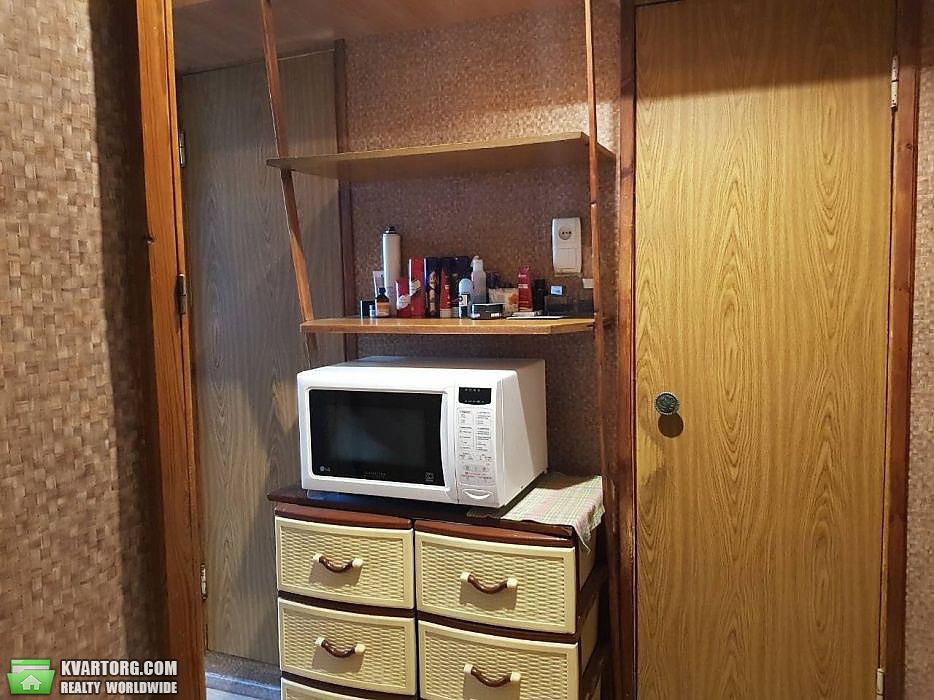 Sell 3-room apartment. Киев,  Героев Днепра — photo 4