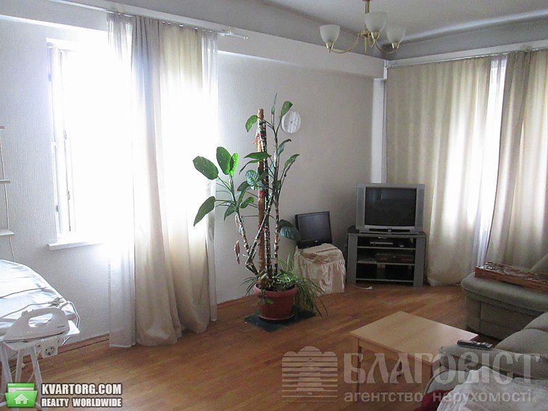 Sell 2-room apartment. Киев,  Барбюса — photo 2