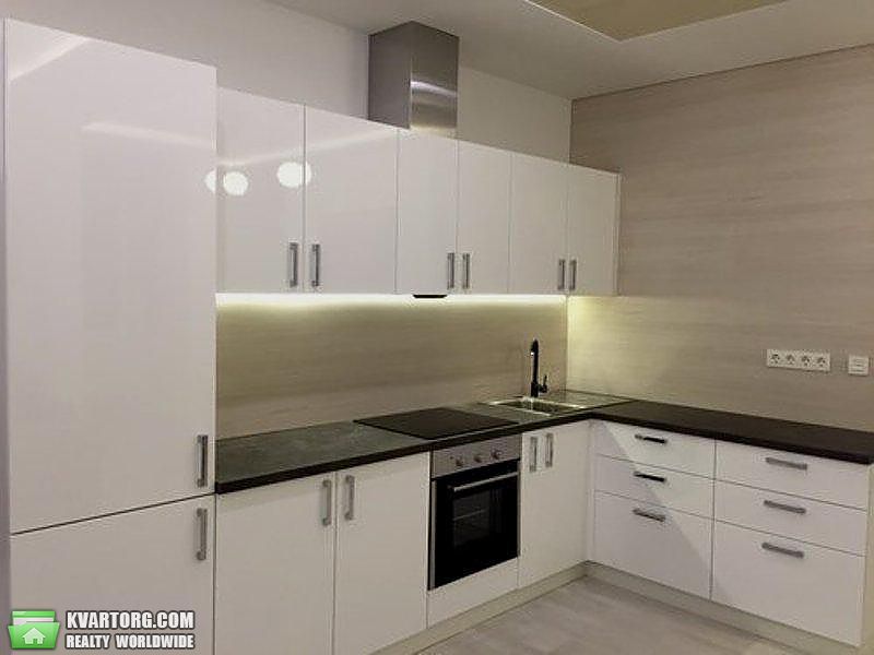 Rent out 2-room apartment. Киев,  Барбюса — photo 5