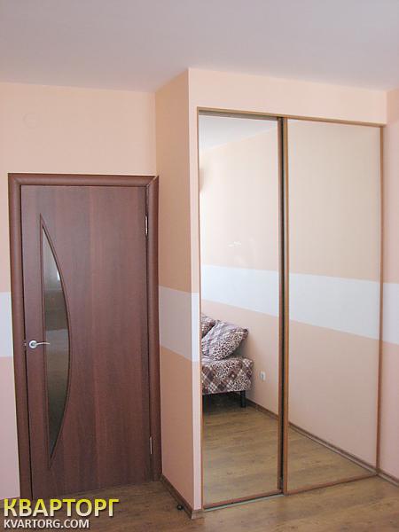Rent out 2-room apartment. Киев,  Гмыри — photo 8
