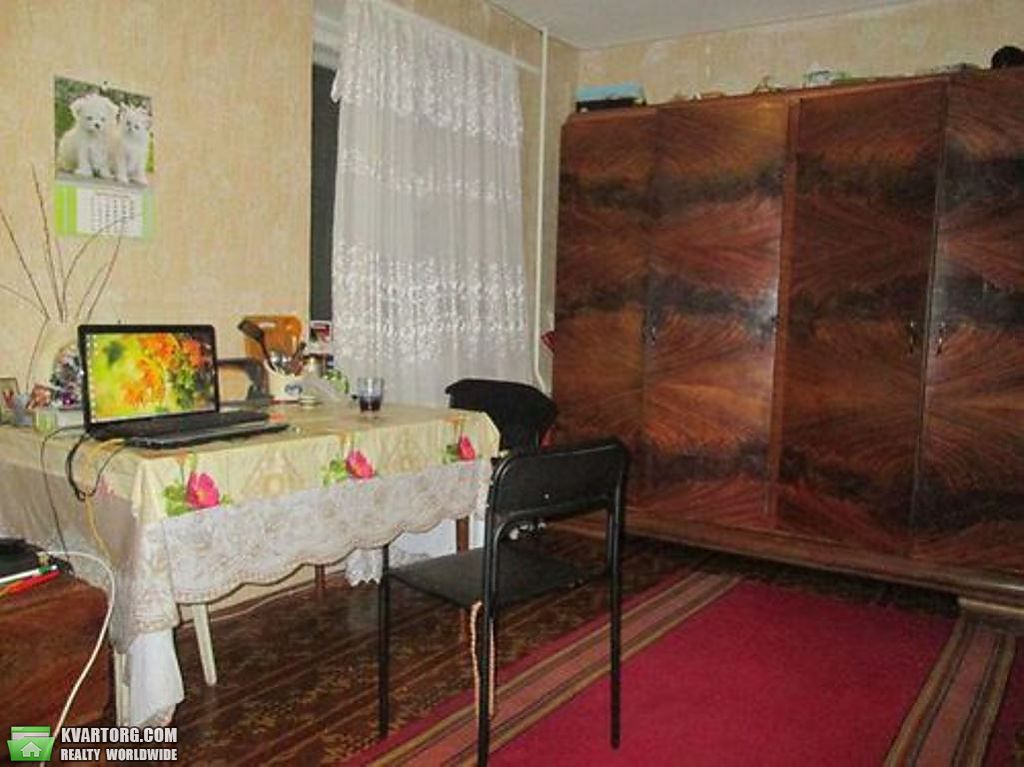 Sell 4-room apartment. Киев,  Азербайджанская — photo 1