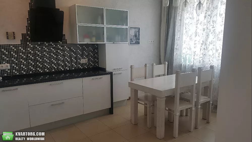 Sell 3-room apartment. Киев,  Срибнокильская — photo 1