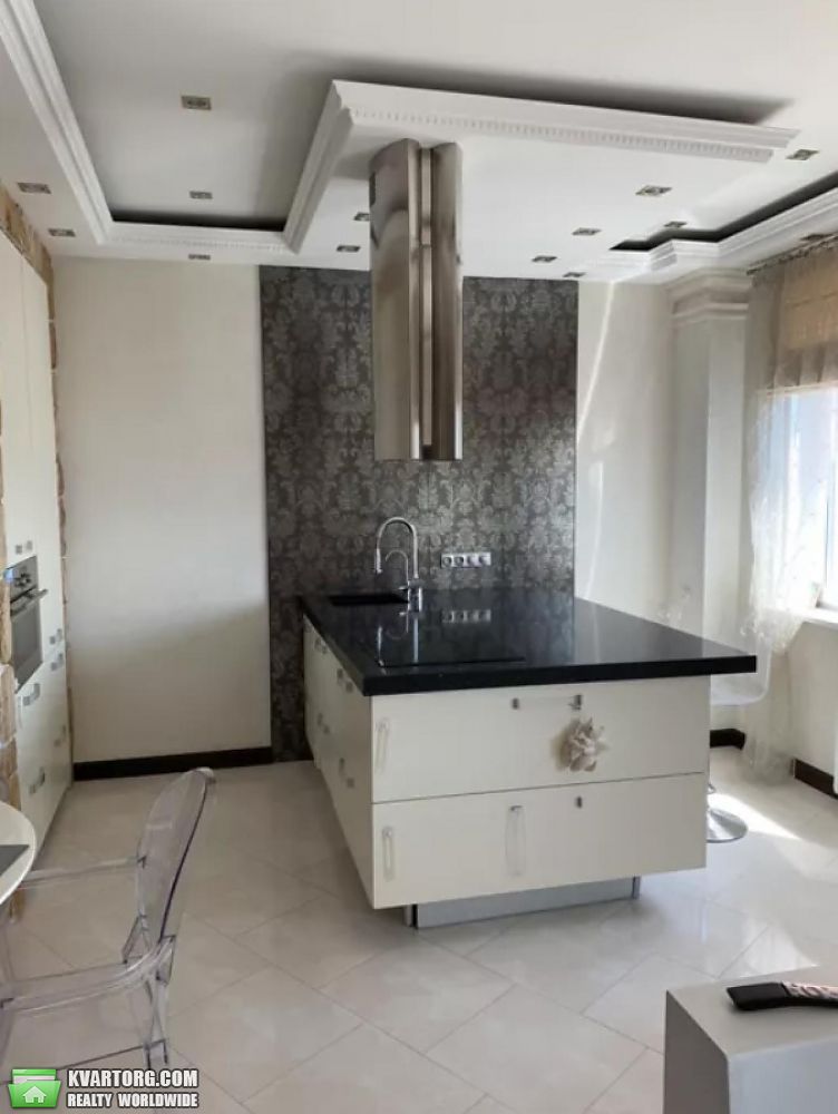 Rent out 2-room apartment. Киев,  Шота Руставели — photo 5