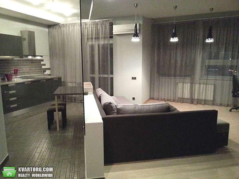 Rent out 1-room apartment. Киев,  Шота Руставели — photo 5