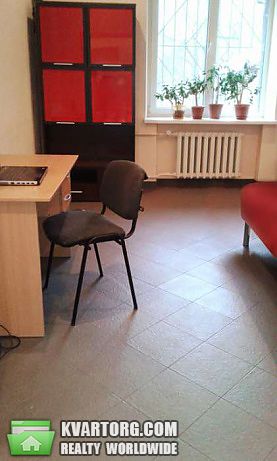 Rent out office. Киев, Кловский спуск — photo 1