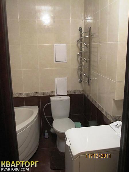 Rent out 3-room apartment. Киев,  Майорова — photo 9