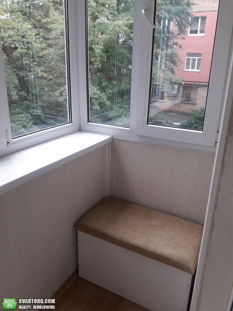 Rent out 3-room apartment. Киев, бульвар Дружбы народов — photo 9