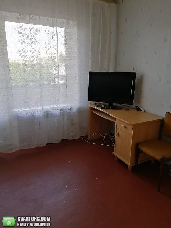 Rent out 1-room apartment. Киев,  Автозаводская — photo 5