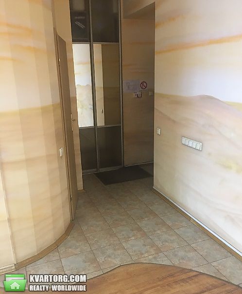 Sell 3-room apartment. Киев,  Большая Житомирская — photo 5