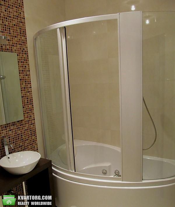 Rent out 3-room apartment. Киев, Коновальца — photo 10