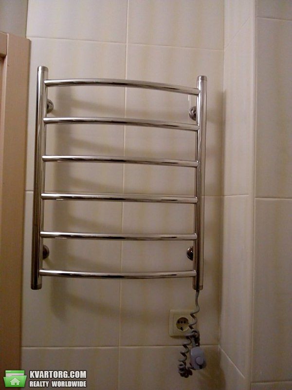 Rent out 1-room apartment. Киев, Ентузиастов — photo 3