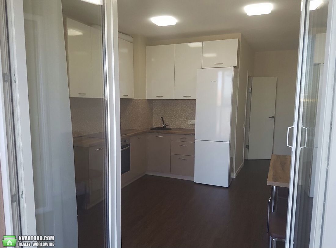 Rent out 1-room apartment. Киев, Валерия Лобановского — photo 3