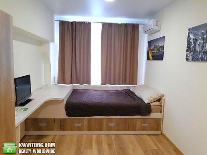 Rent out 1-room apartment. Киев,  Машиностроительная — photo 5