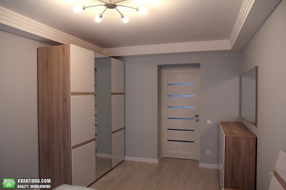 Rent out 2-room apartment. Киев,  Барбюса — photo 4