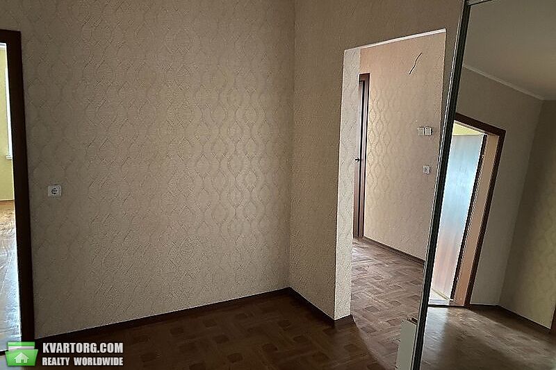 Sell 2-room apartment. Киев, Данченко Сергея — photo 10