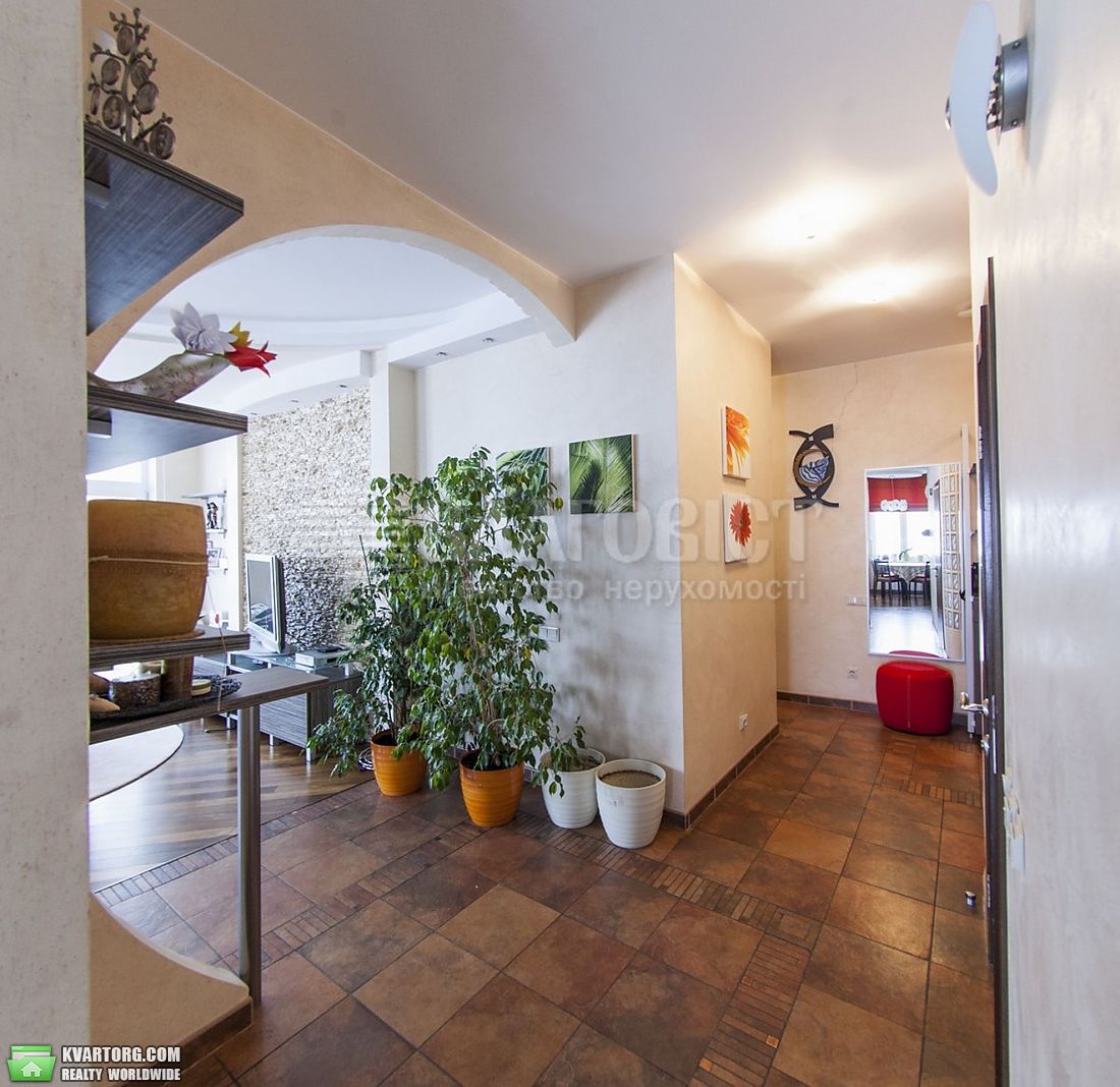 Rent out 2-room apartment. Киев,  Мирного Панаса — photo 4