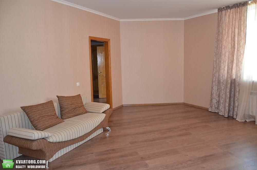 Rent out 2-room apartment. Киев,  Чавдар — photo 7